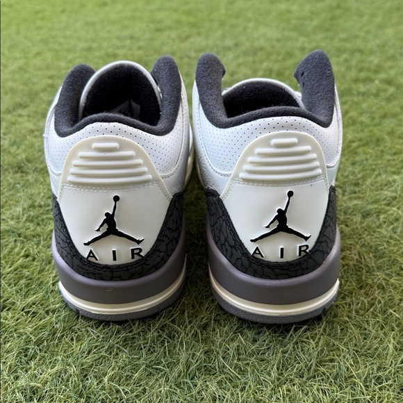Air Jordan 3 Retro main image 4